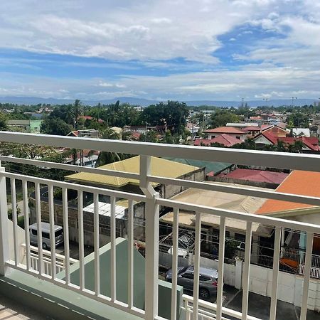 Verdon Parc Davao City With Balcony By Darpm Exterior foto